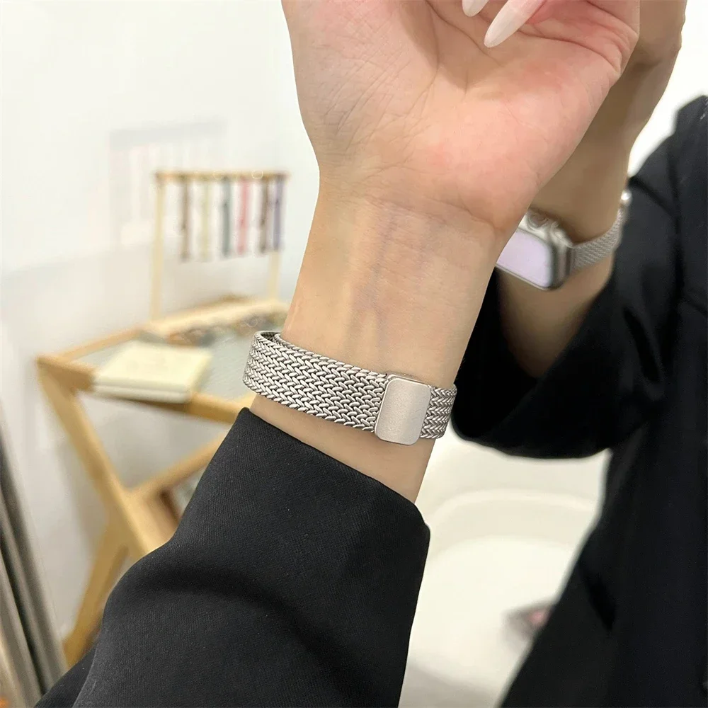 高級スリムメタル磁気ストラップ IWatch 9 8 7 S - Sneakers Er のレビューと価格